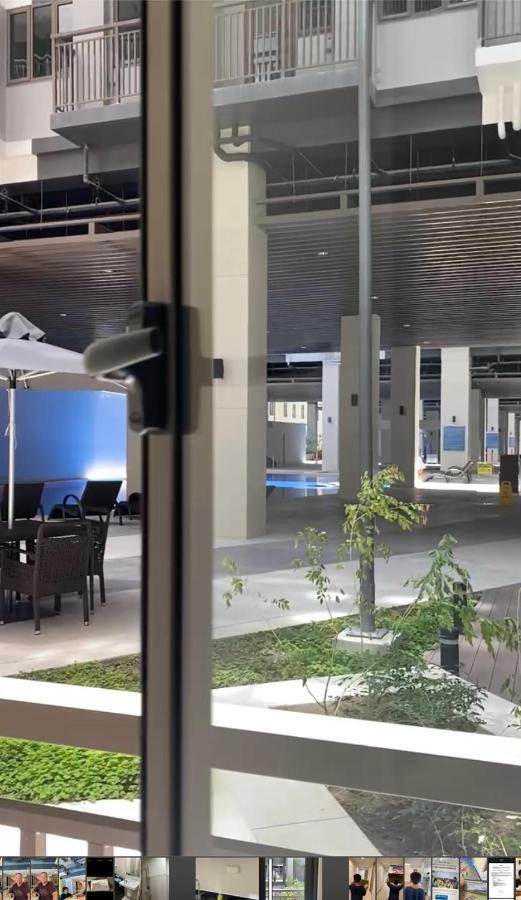 S Residences-Moa Manila Esterno foto